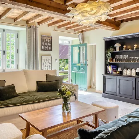 Maisons Falourdel Ferienhaus